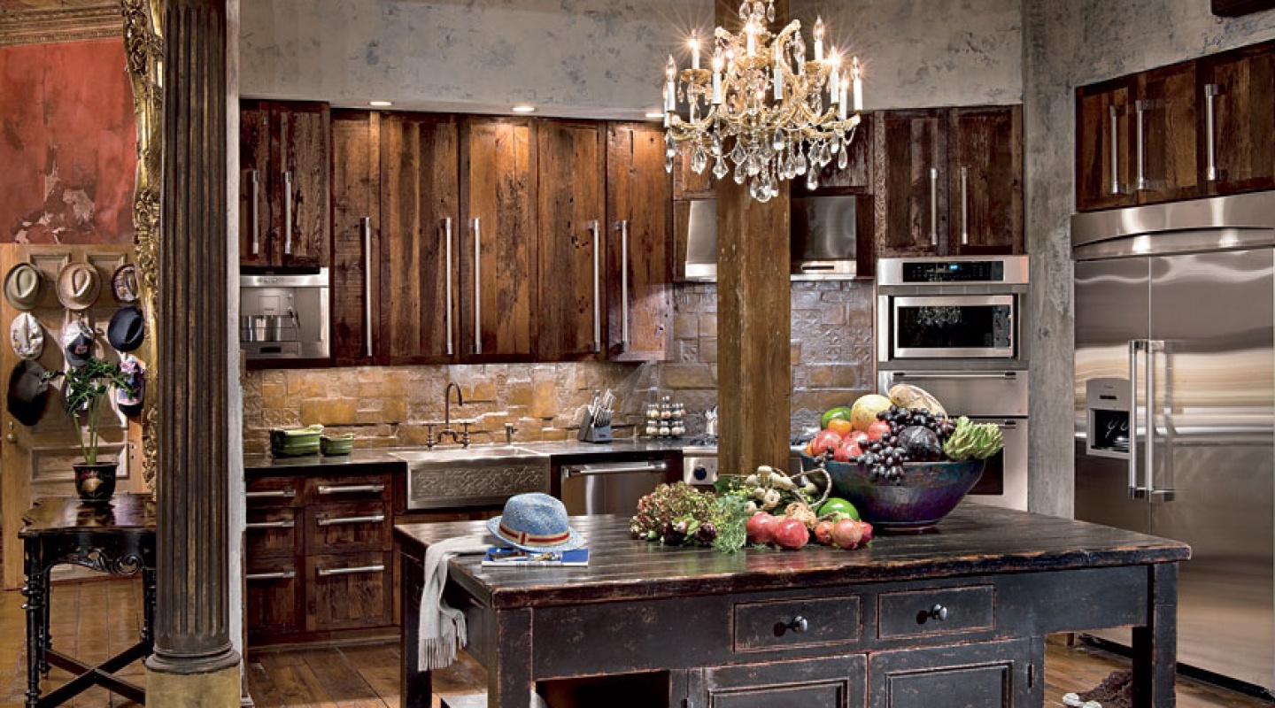 Gerard Butler's Loft in Manhattan