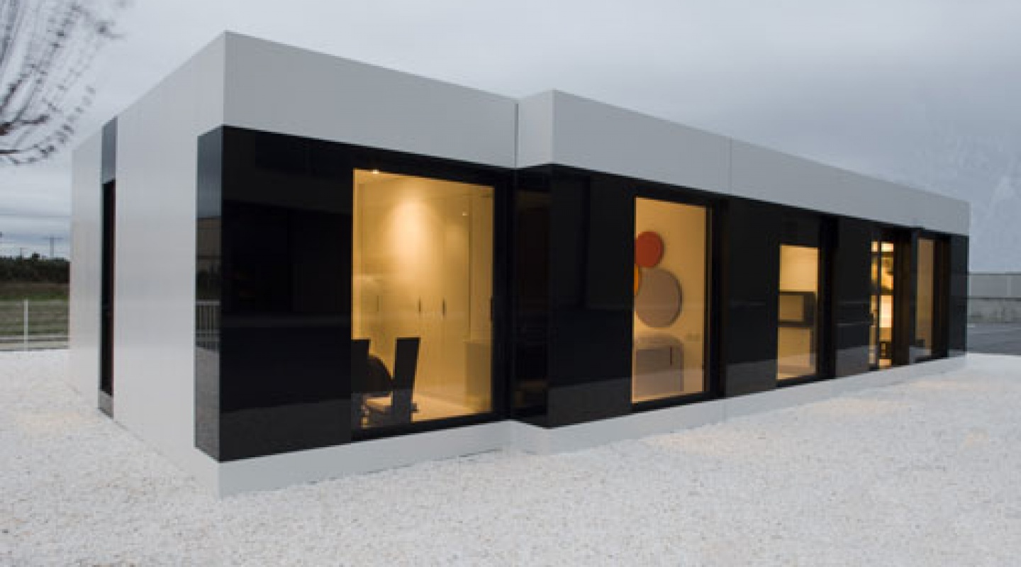 Modern modular house by A-Cero