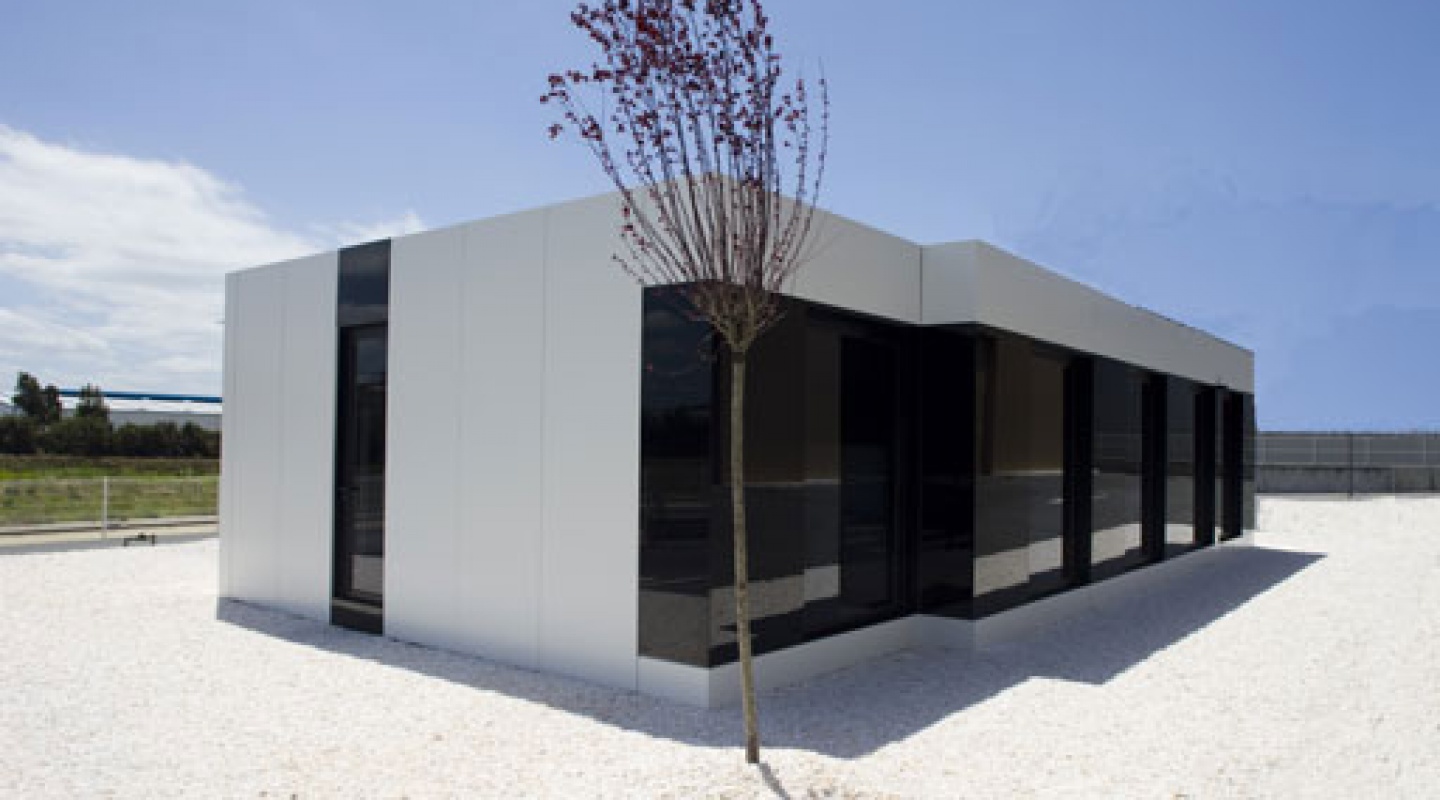 Modern modular house by A-Cero