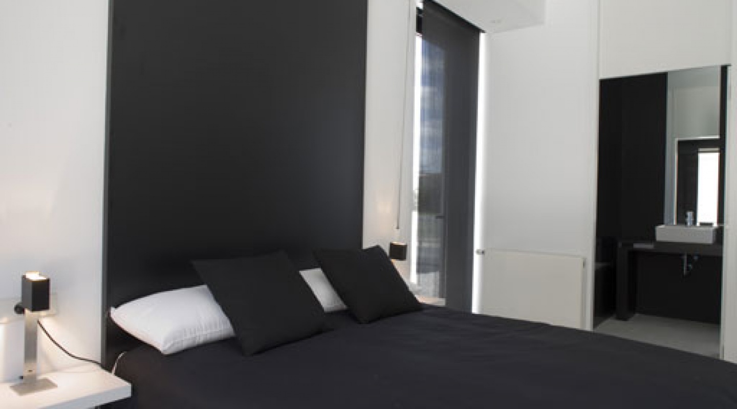 Modern modular house by A-Cero