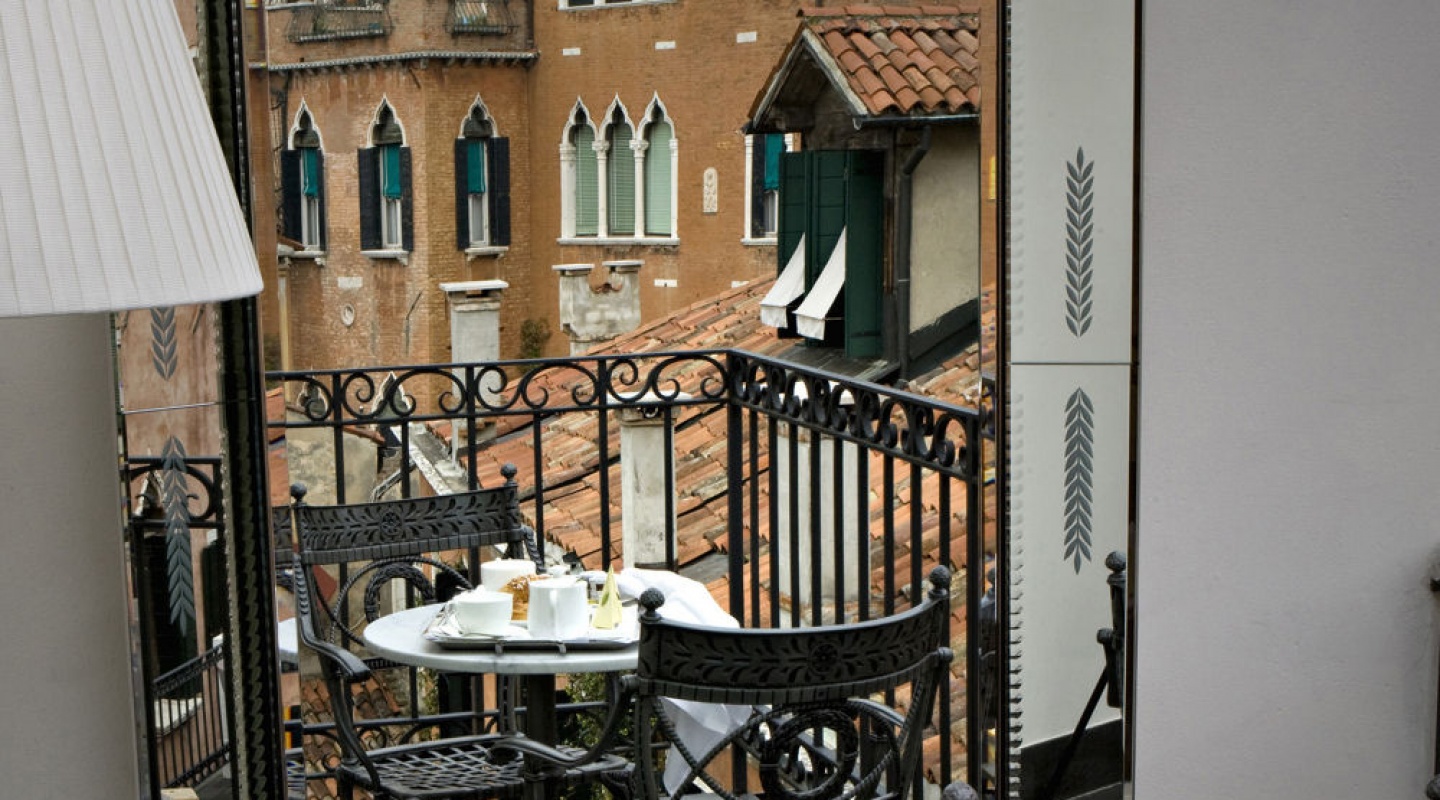 Palazzina Grassi Hotel in Venice by Philippe Starck