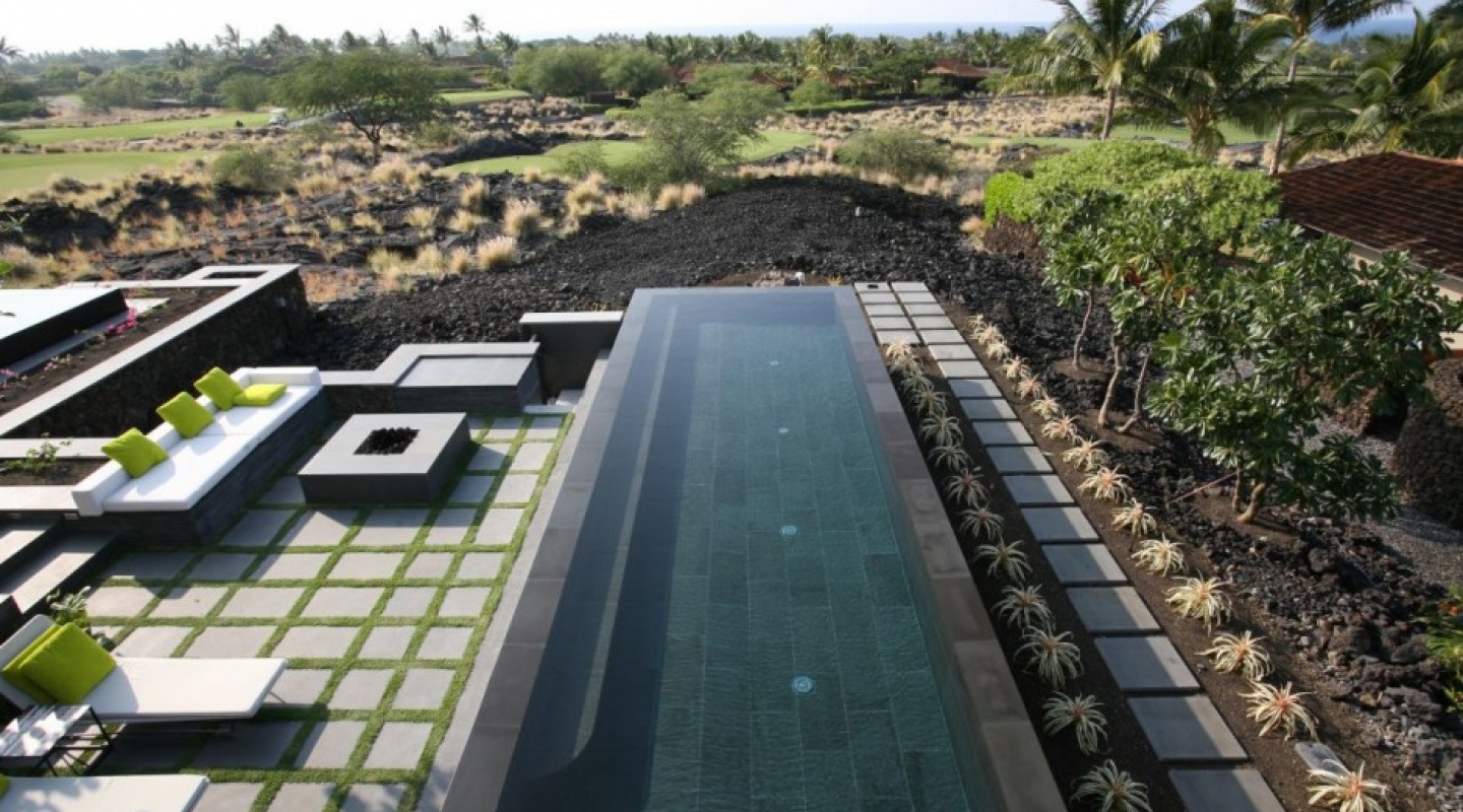 The Kona Residence in Hawaii by Belzberg Architects