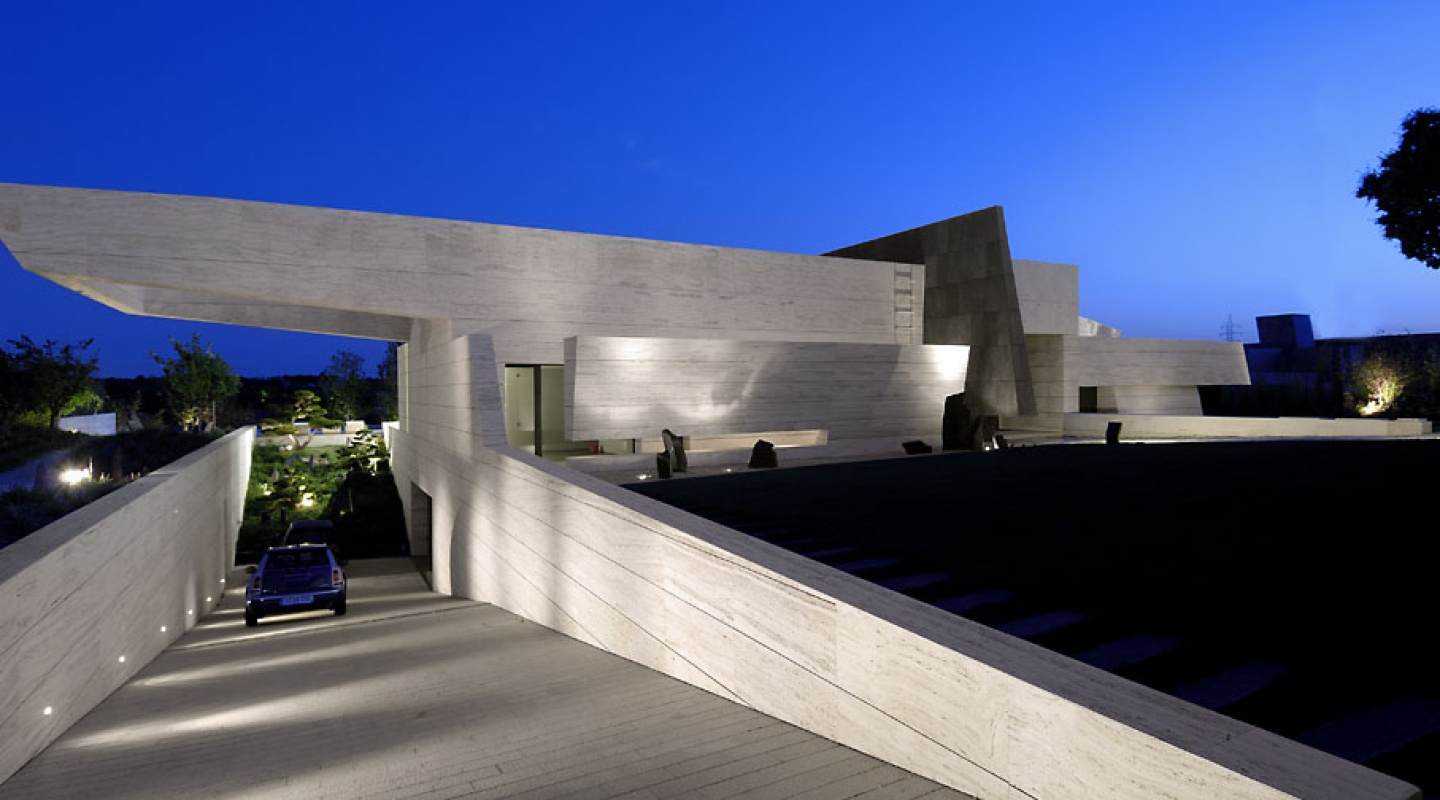 House in Madrid by A-cero architects