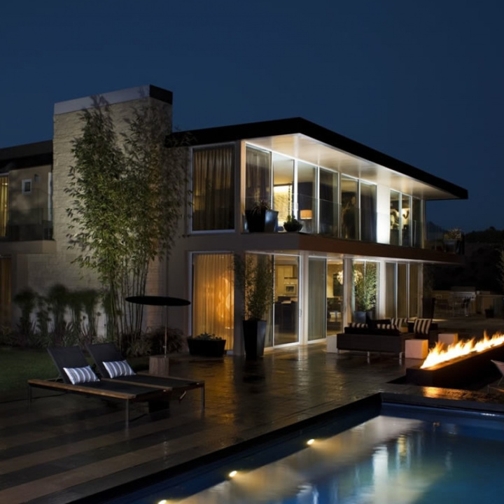 Esquire’s $18.9 million "Ultimate Bachelor Pad"