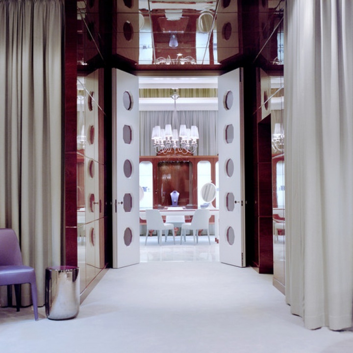 Faberge boutique by Hayon Studio
