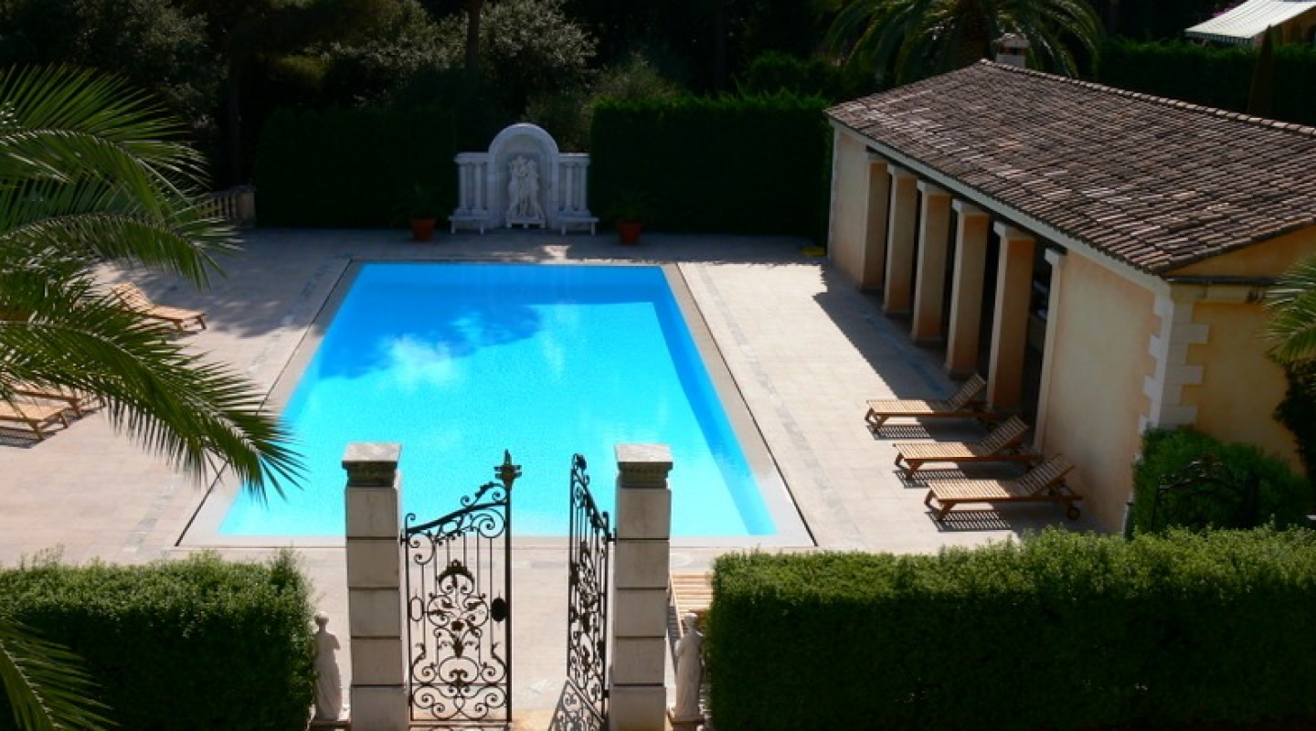 Luxury Villa in French Riviera
