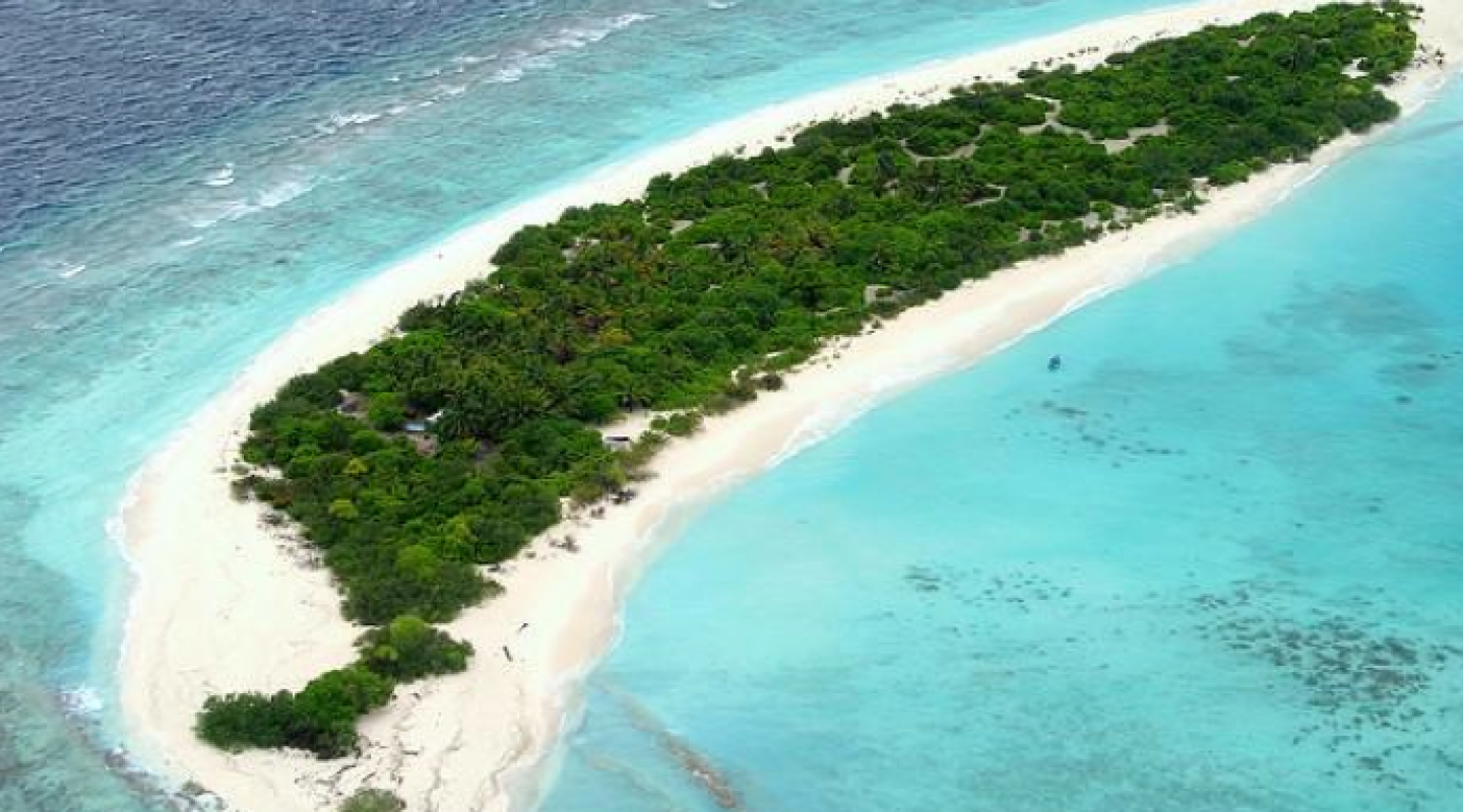 12 Blues Resort & Spa, Maldives