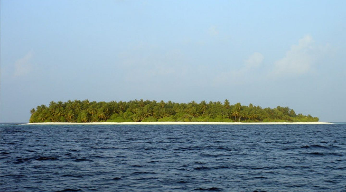 Vommuli Island Maldives