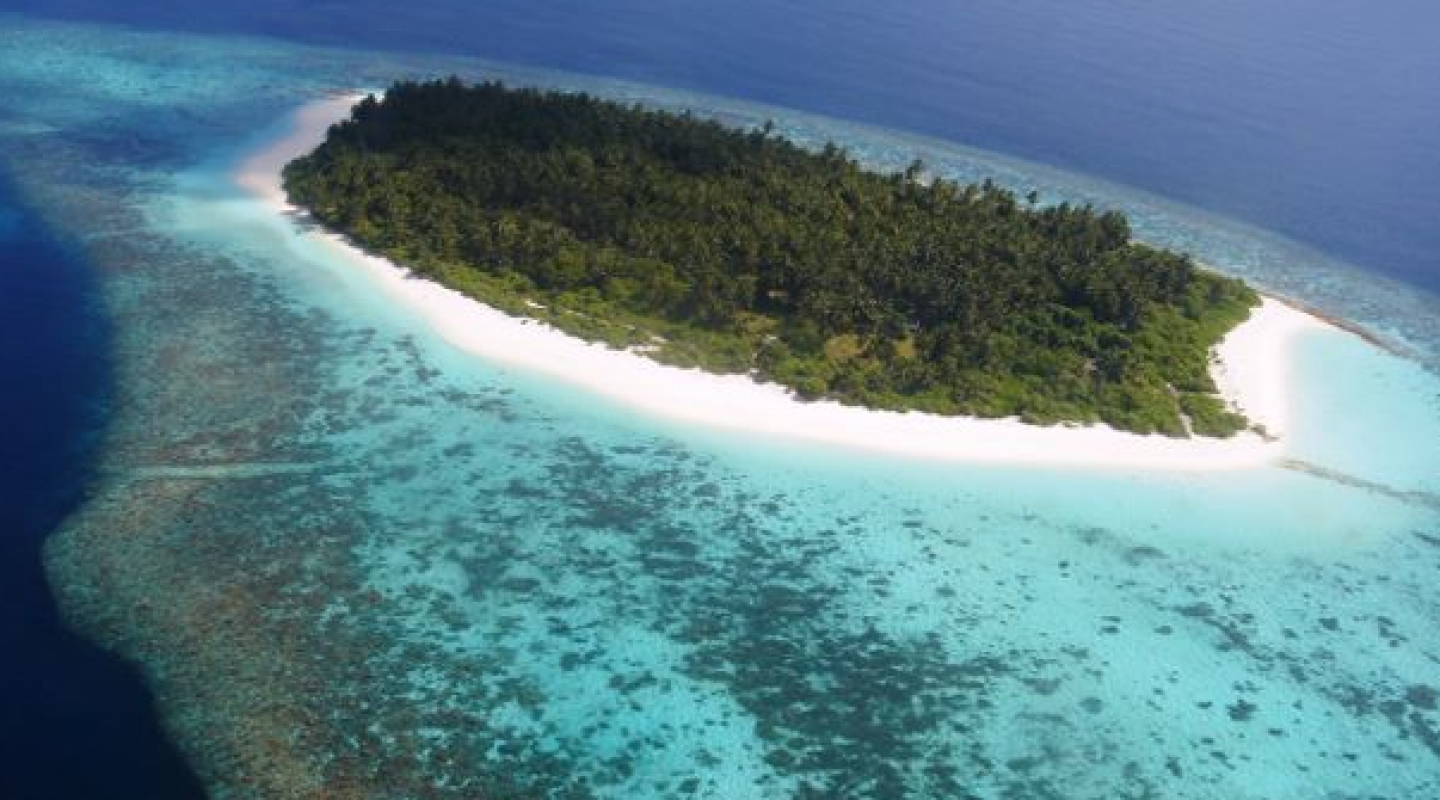 Vommuli Island Maldives