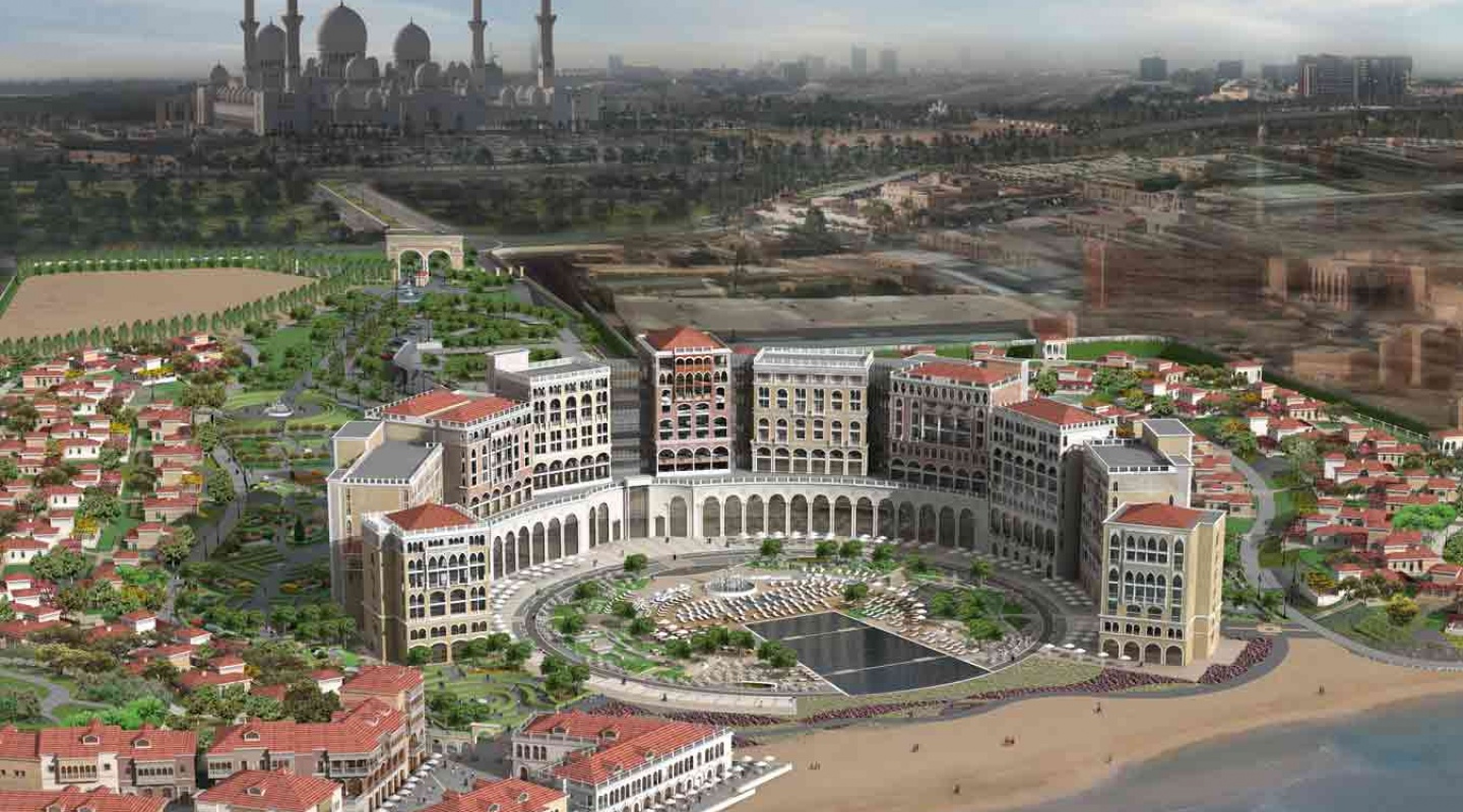 The Ritz-Carlton Abu Dhabi, Grand Canal