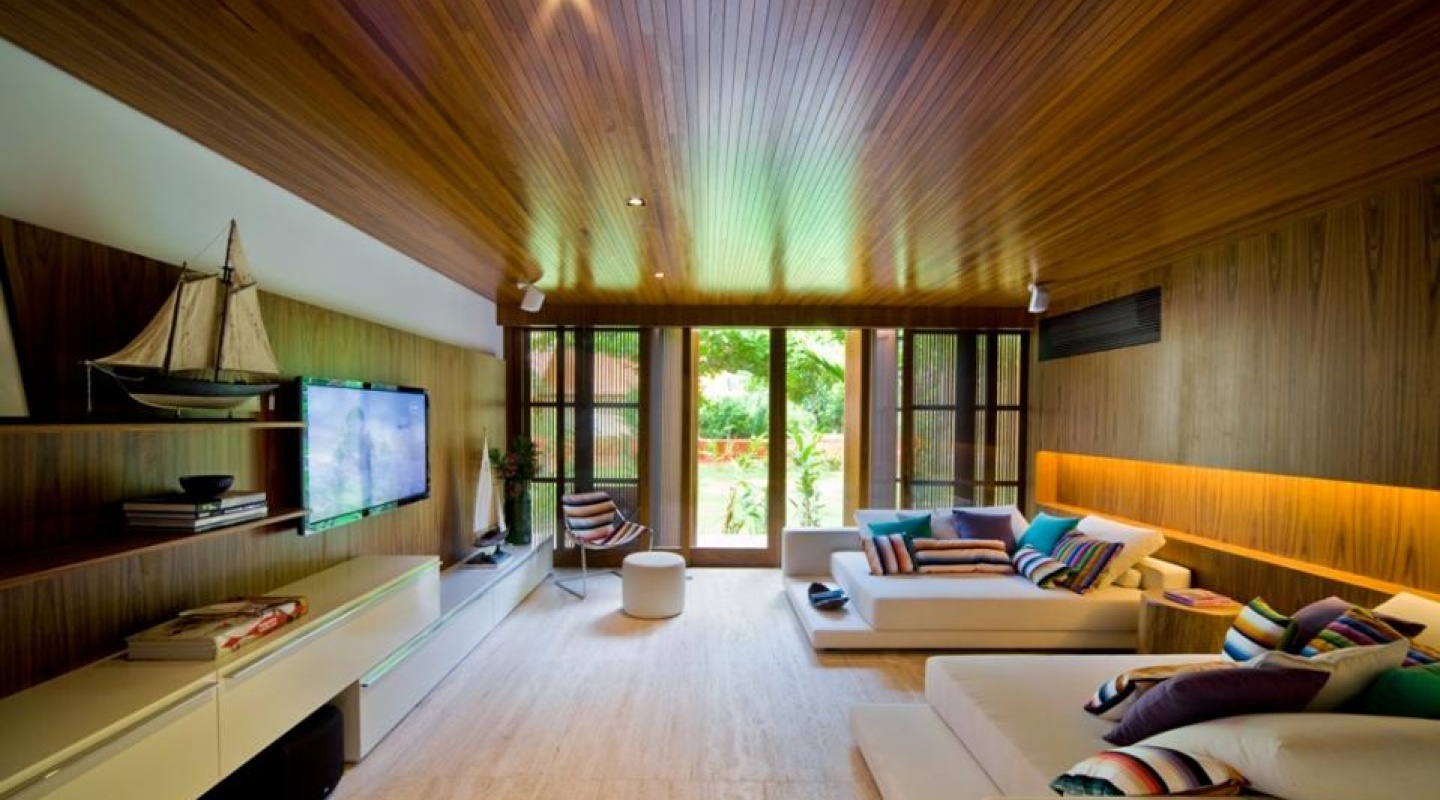 Laranjeiras-Residence-in-Brazil