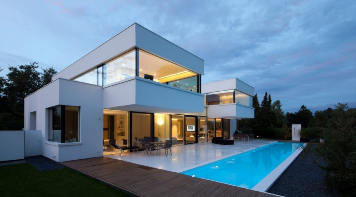 The HI-MACS House by Karl Dreer and Bembé Dellinger Architects