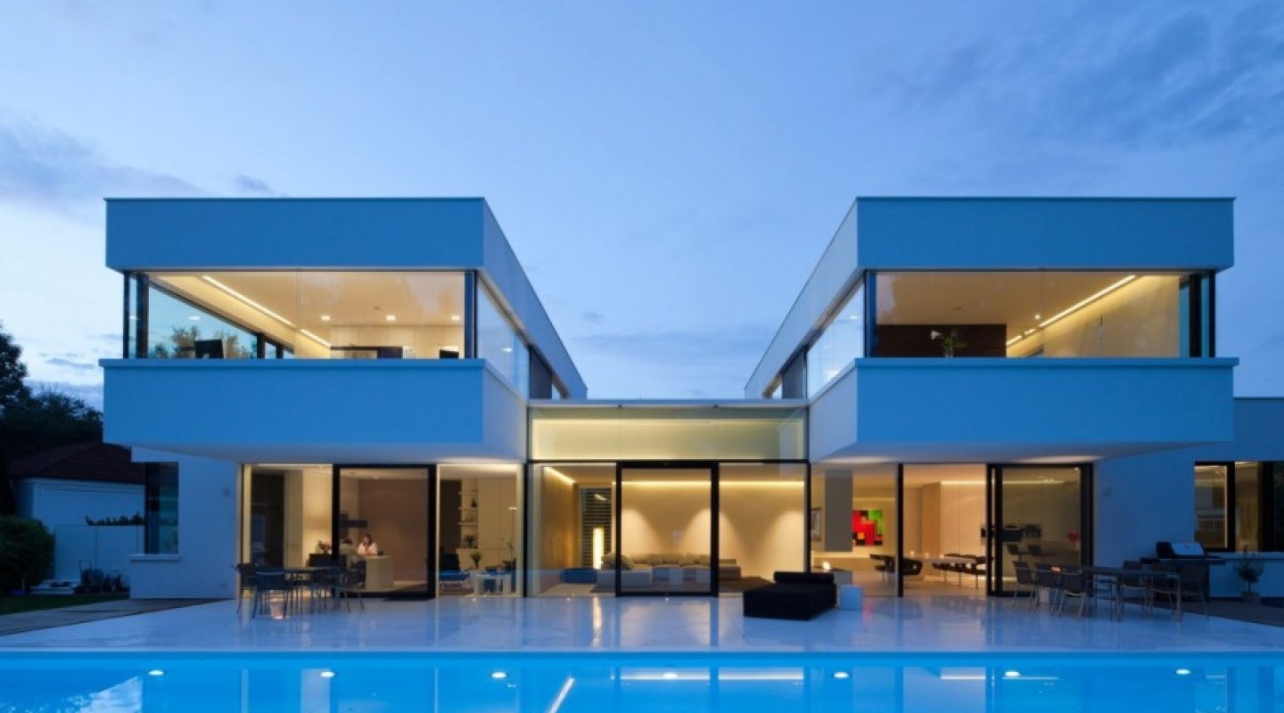The HI-MACS House by Karl Dreer and Bembé Dellinger Architects 2