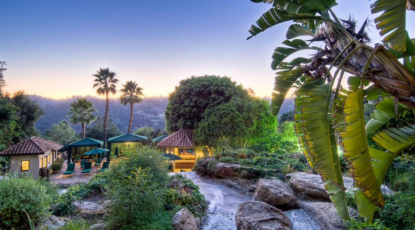 mark wahlberg lists beverly hills home 3