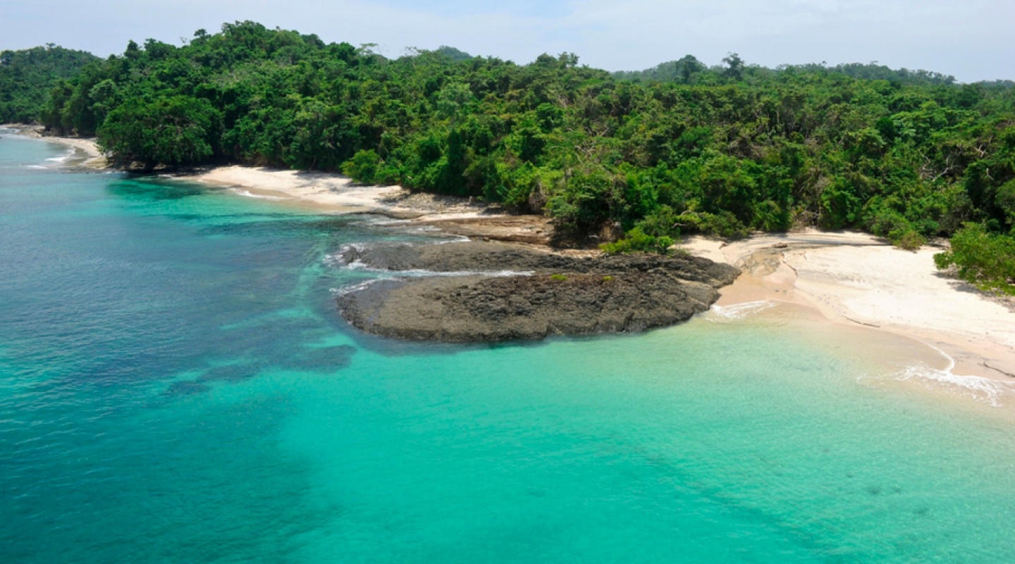 pearl island in panama 7