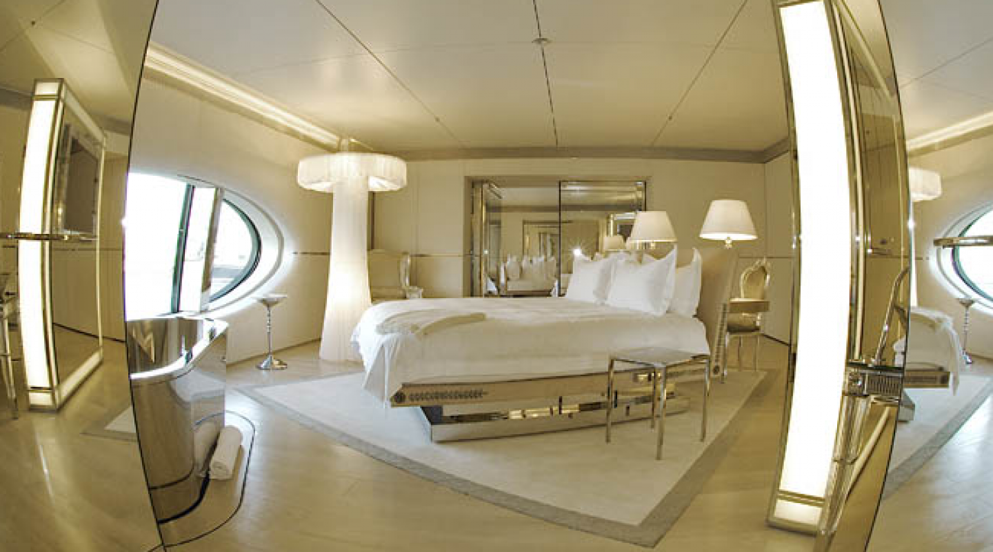 phillipe stark mega yacht a 13