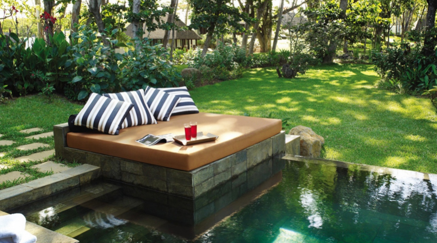 anahita four seasons private residences 3
