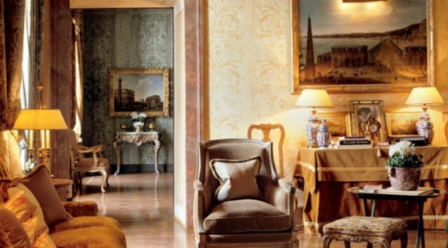 luxury apartment in turin