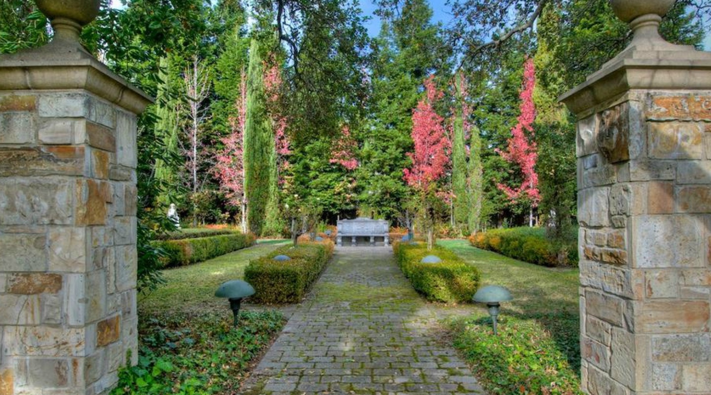 the tobin clark estate 5