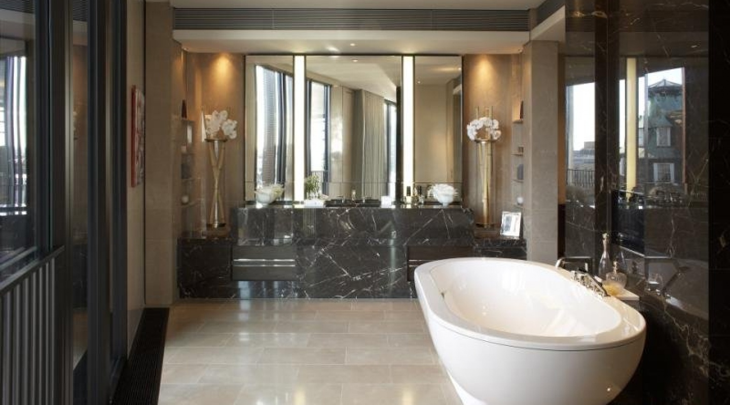 one hyde park flat 2