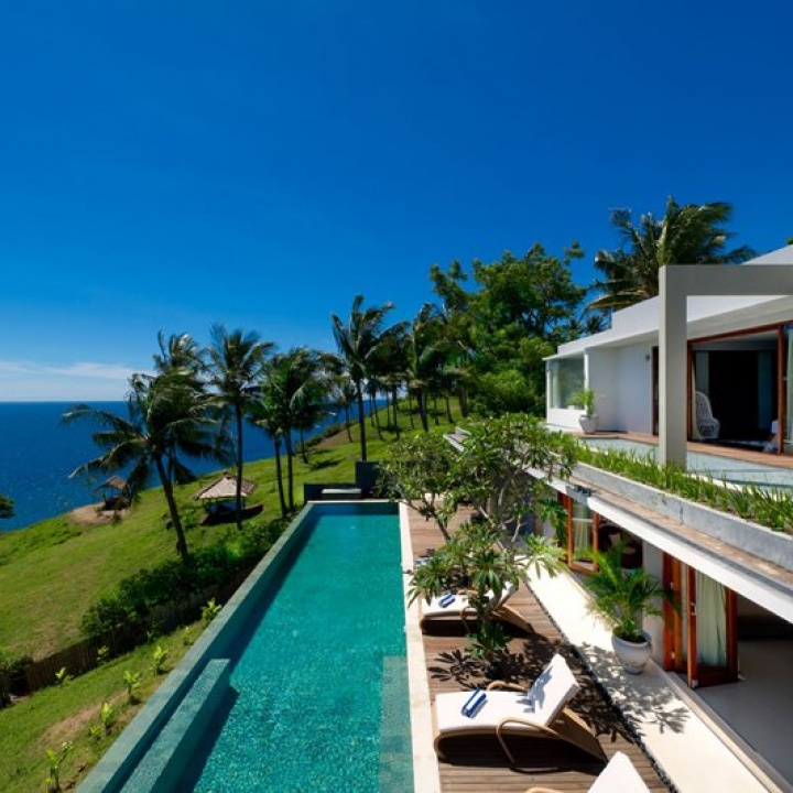 malimbu cliff villa 2