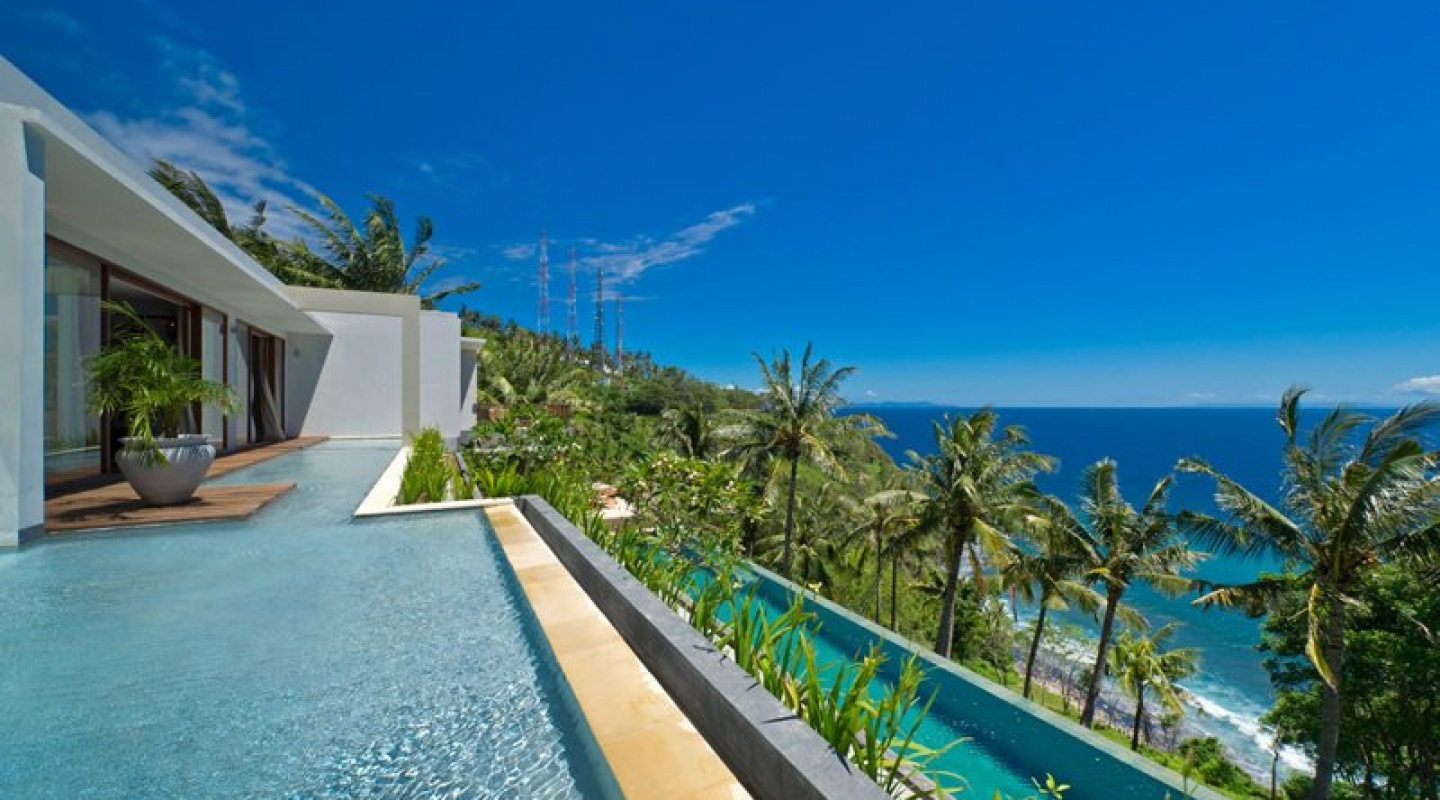 malimbu cliff villa 3