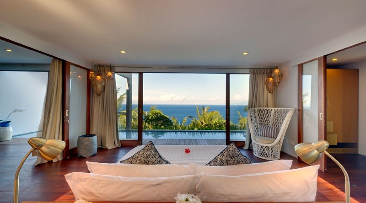 malimbu cliff villa 9