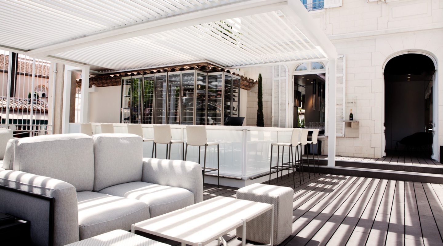 white 1921 hotel saint tropez 2