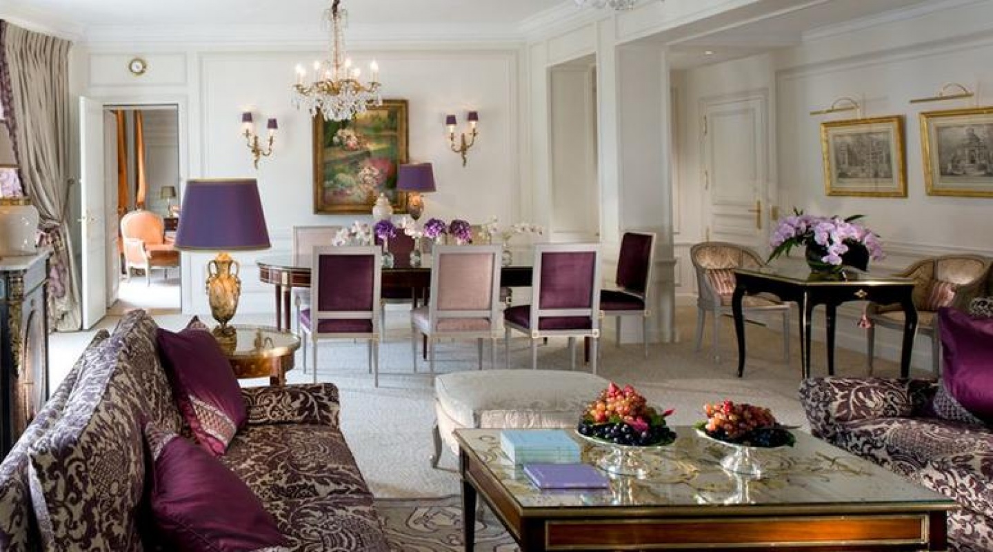 royal suite in hotel plaza athene 3