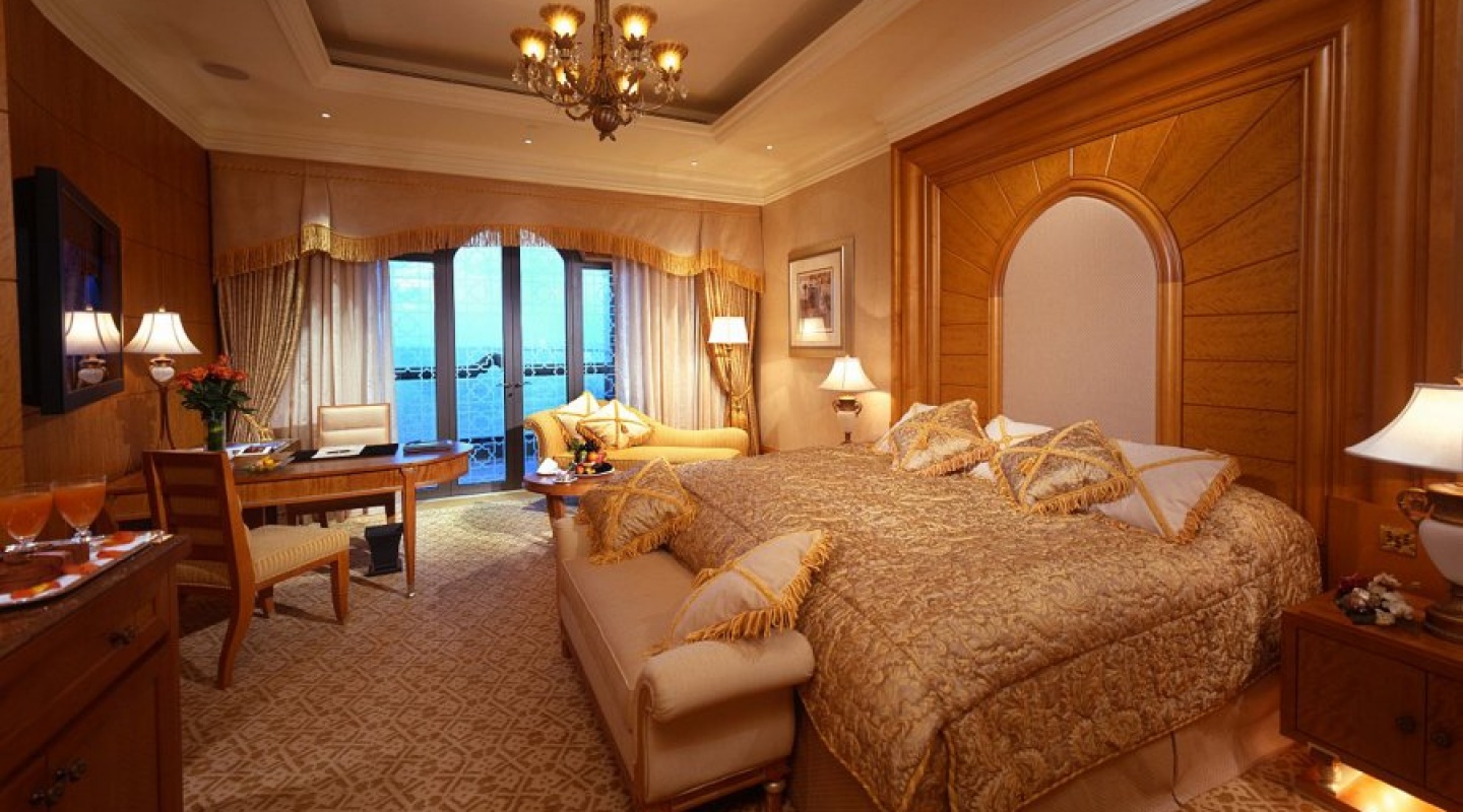 palace suite of emirates palace abu dhabi 7