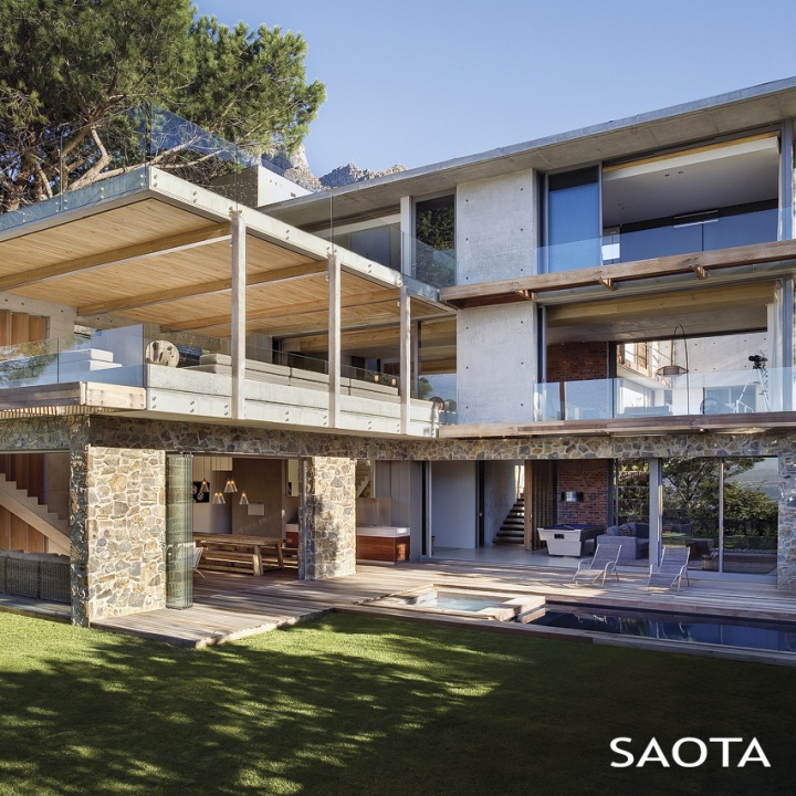 Glen 2961 House by SAOTA and Three 14 Architects