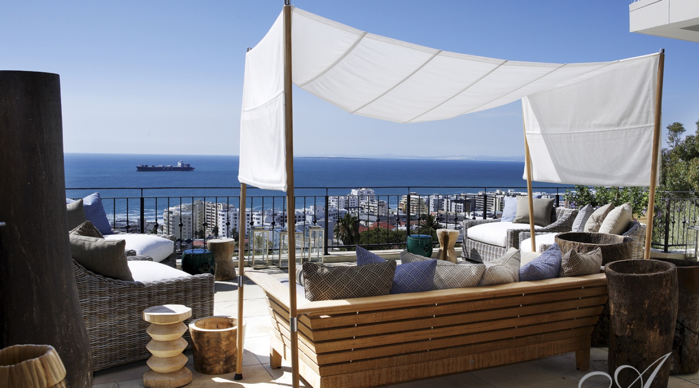 Avenue Marina 3 by ANTONI ASSOCIATES