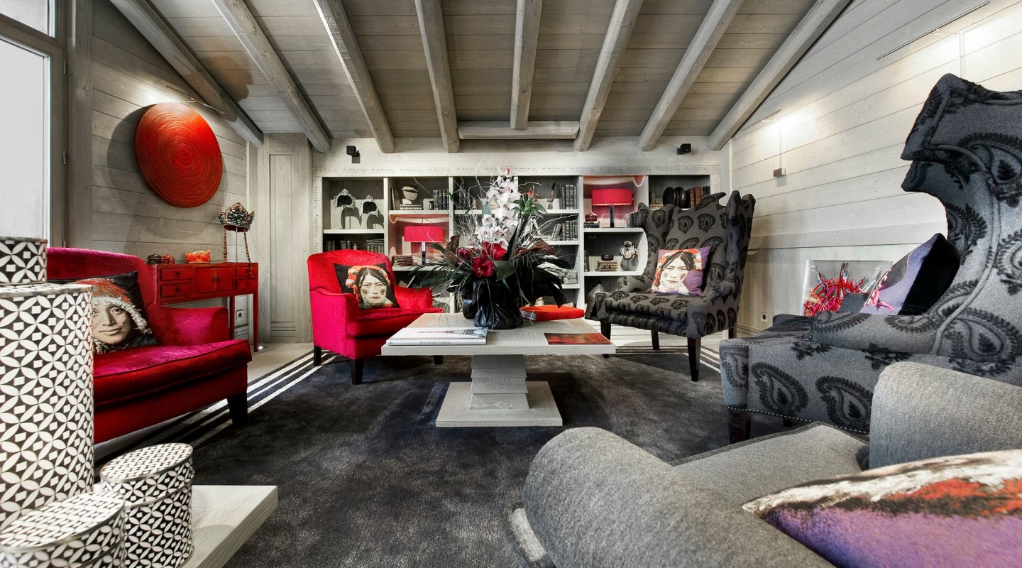 le k2 hotel 17