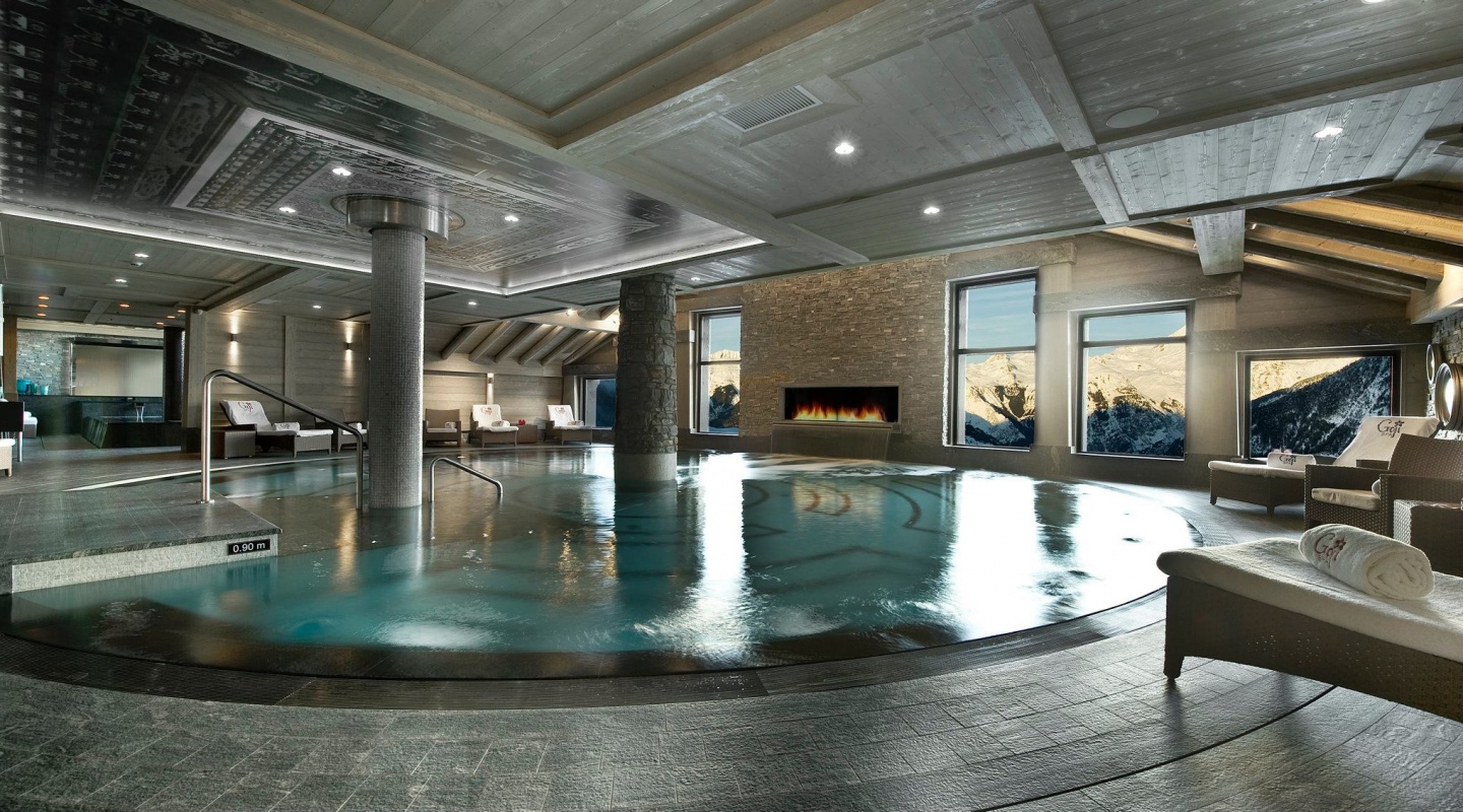 le k2 hotel 22