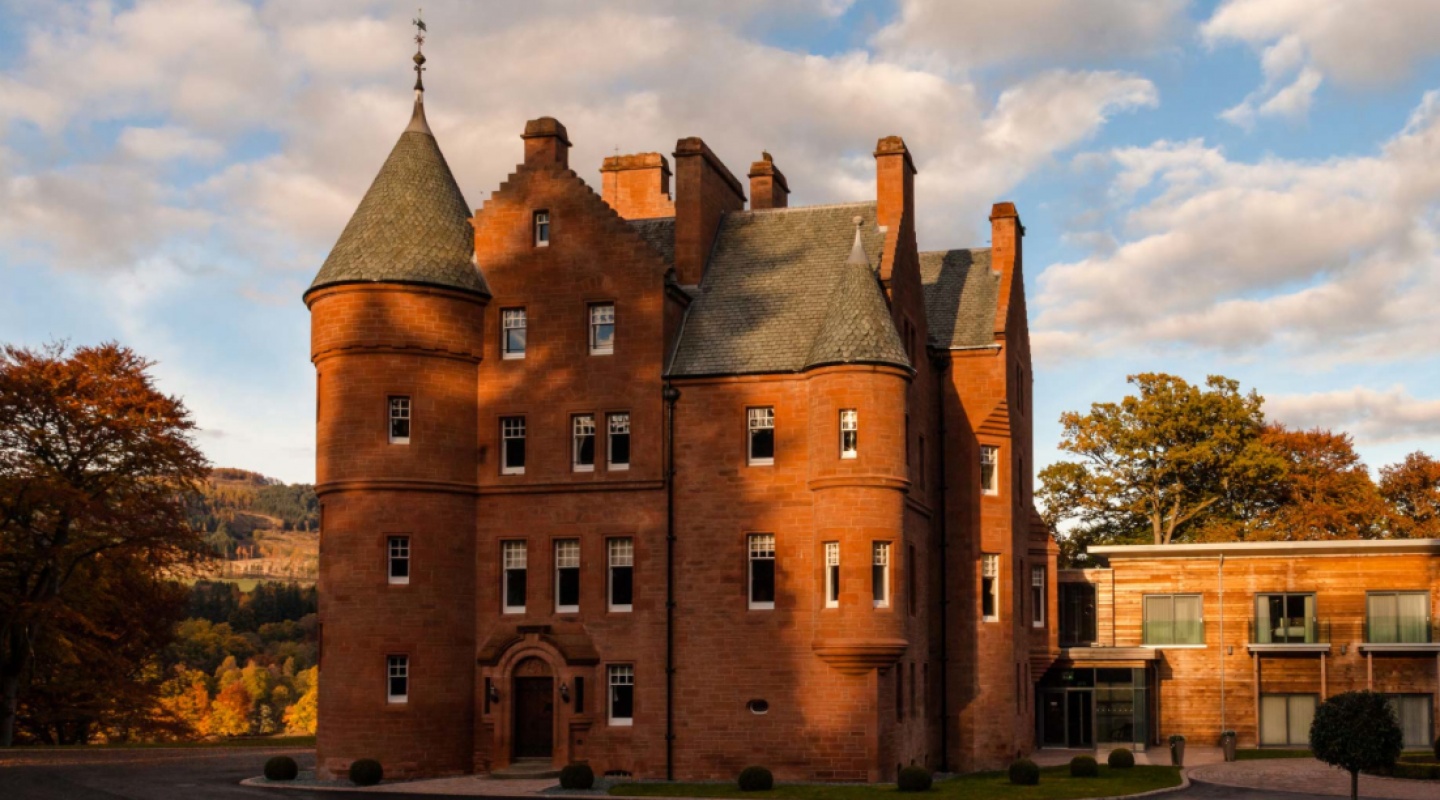 fonab castle scotland