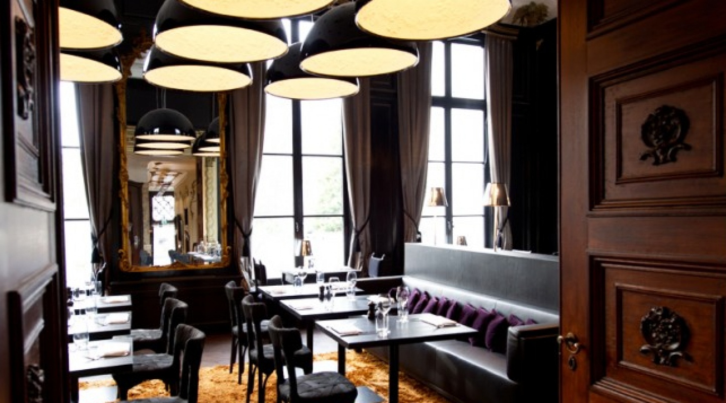 canal house in amsterdam 12