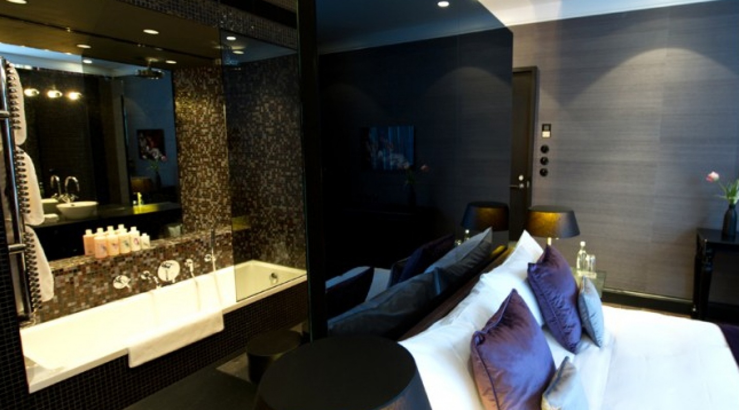 canal house in amsterdam 3
