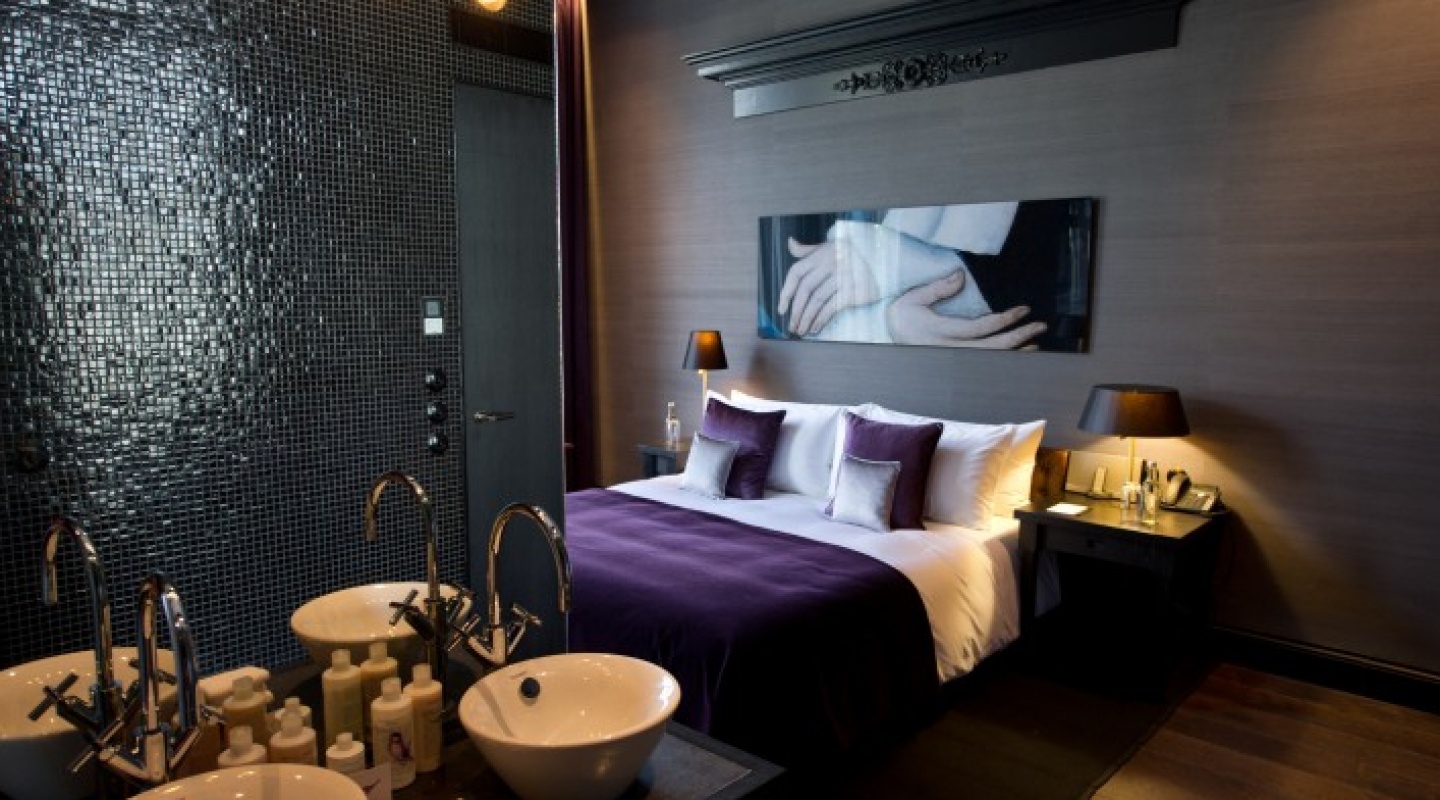 canal house in amsterdam 9