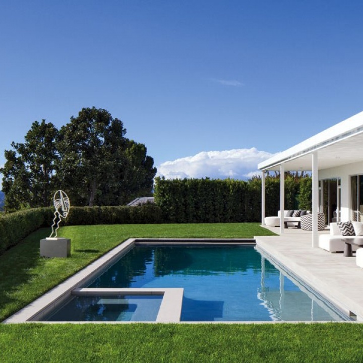 sir elton john s house in la 4