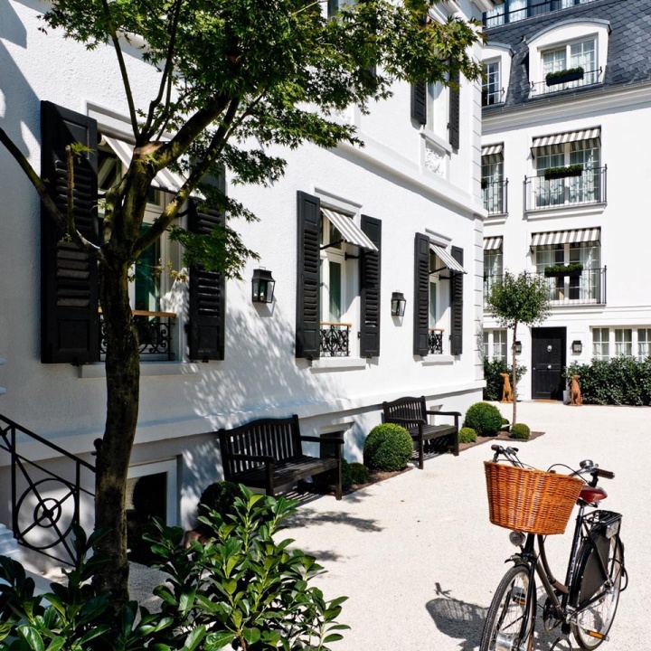 HEIDELBERG SUITES