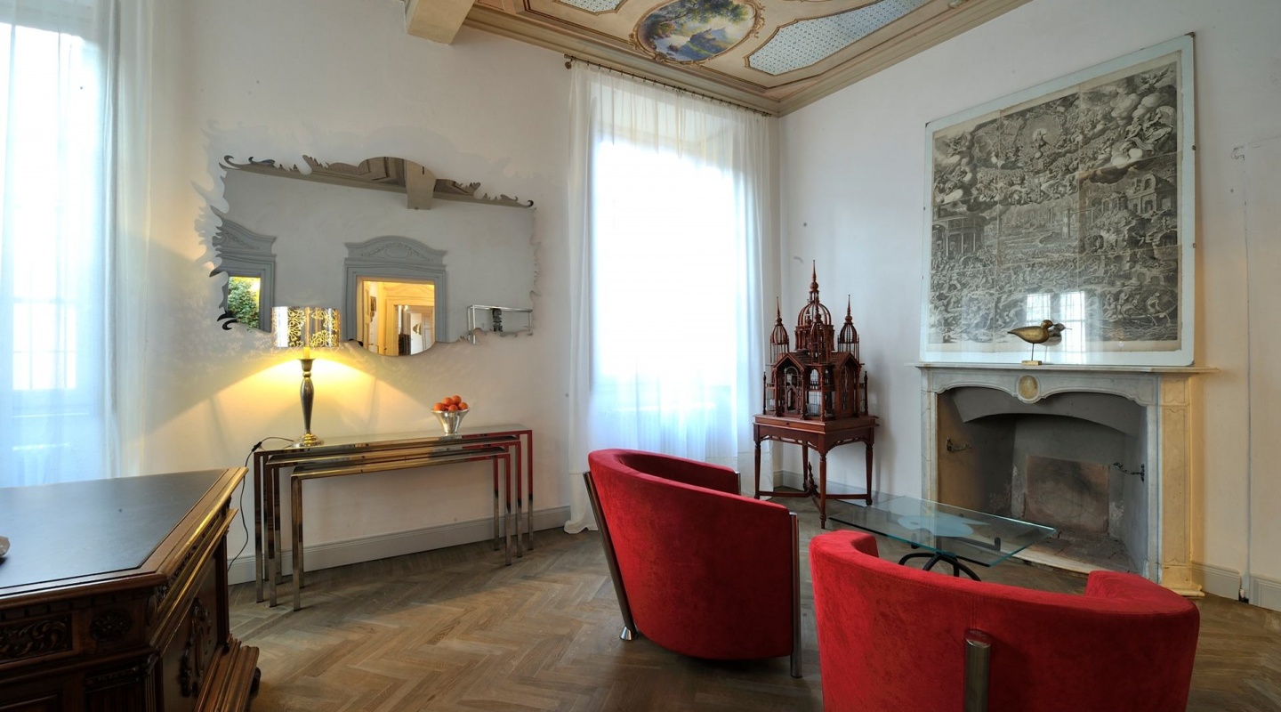 palazzo dei leoni itay