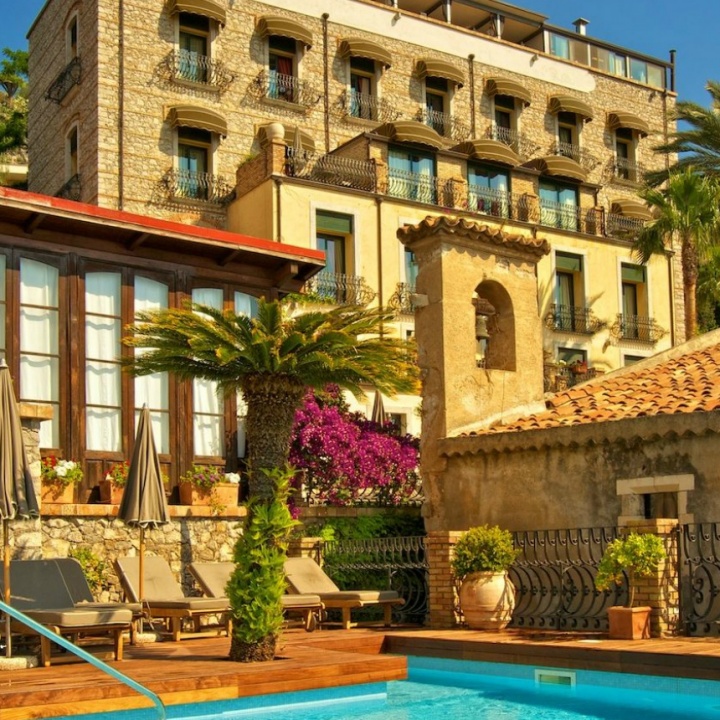 hotel villa carlotta
