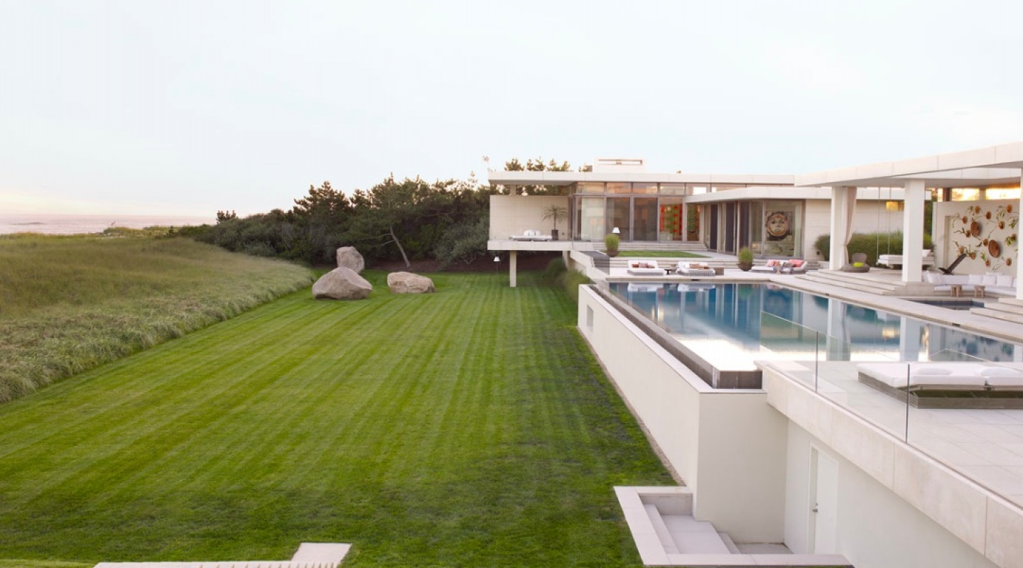 modern hamptons home by kelly behun