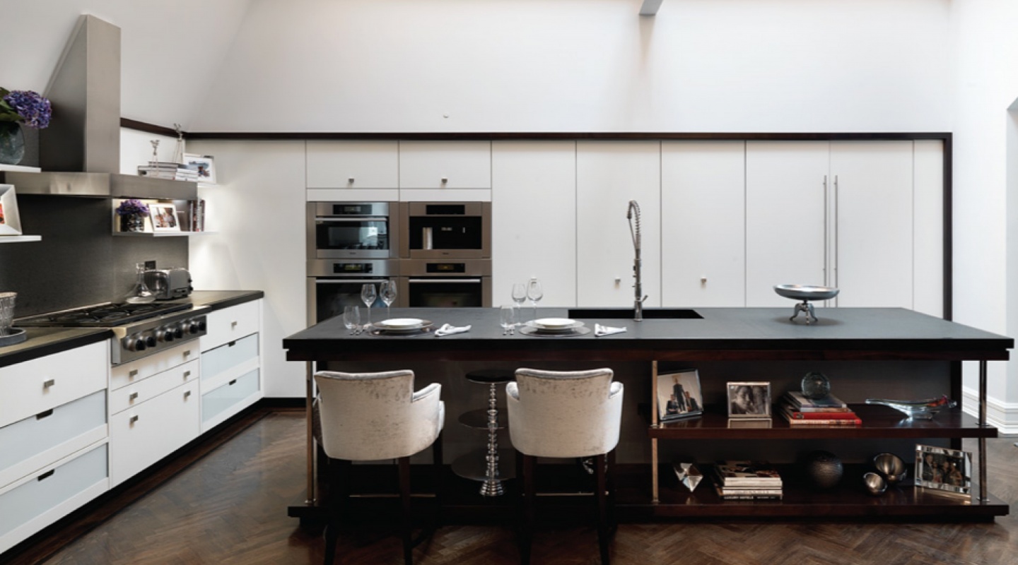 the penthouse at the plaza 11