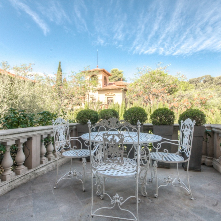 house for sale in barcelona verzun