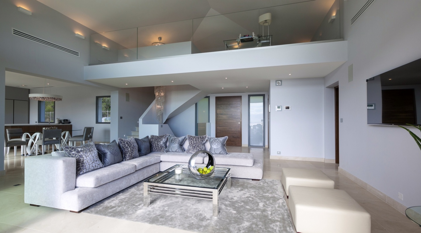Contemporary Villa in Villefranche-sur-Mer, France