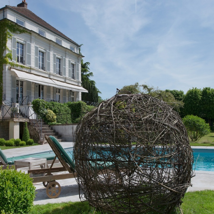house near paris 2