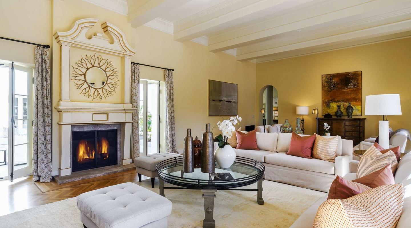 "Scarface" mansion listed for $35 million