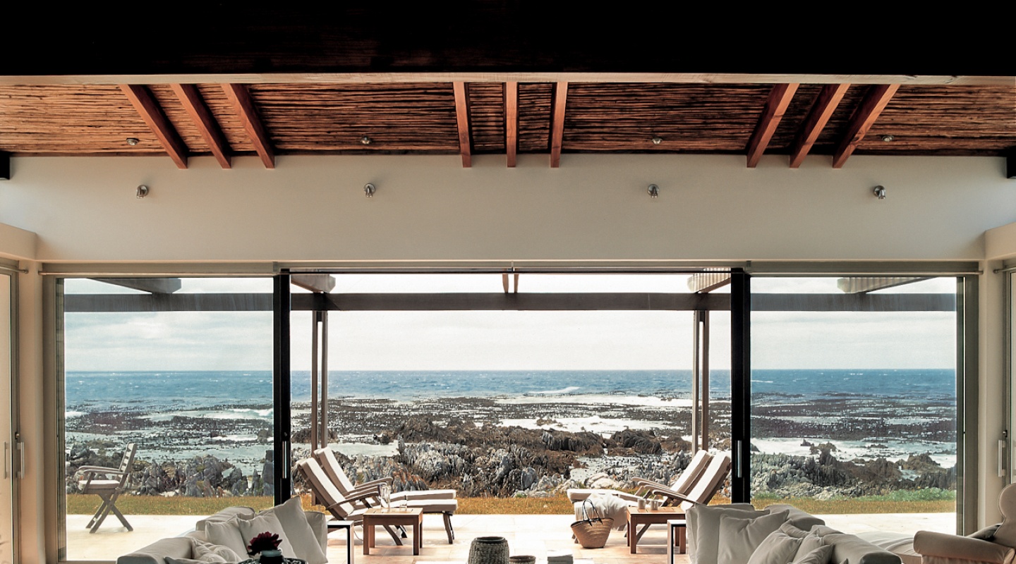 Sprecher House by SAOTA