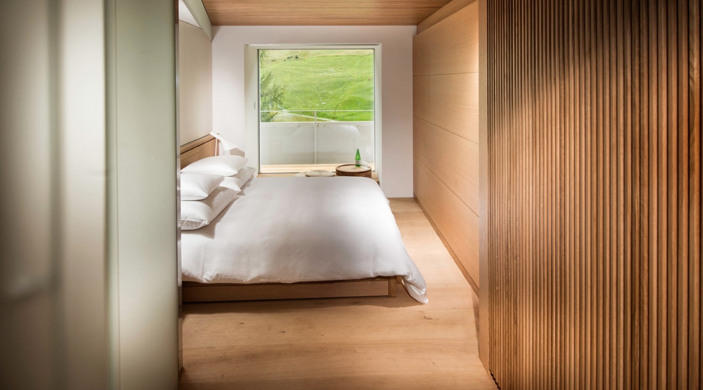 8 7132 hotel vals switzerland verzun